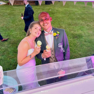 Hannah & Ryan, on the farm, Polly's Parlour